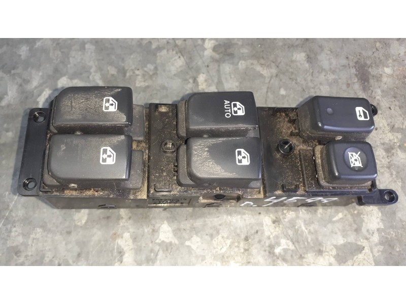 Recambio de mando elevalunas delantero izquierdo para kia carens (un) referencia OEM IAM 935701D1003W  