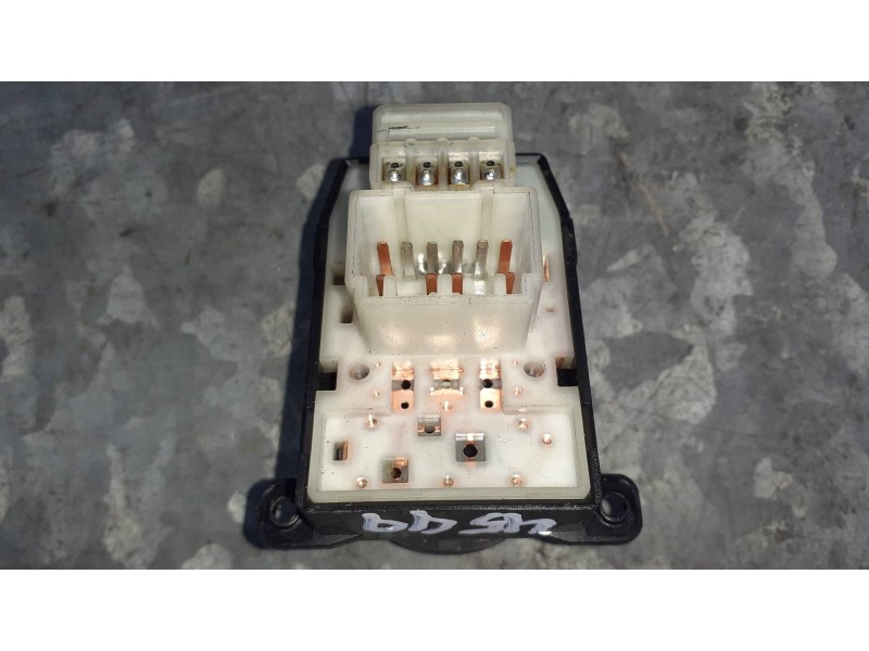 Recambio de mando retrovisor para kia carens (un) referencia OEM IAM 202005084 611125 