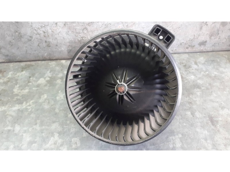 Recambio de motor calefaccion para kia carens (un) referencia OEM IAM B448231370 A0540221C 