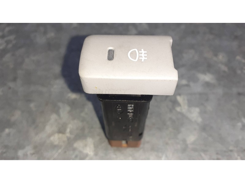 Recambio de interruptor para kia carens (un) referencia OEM IAM 621W05010  