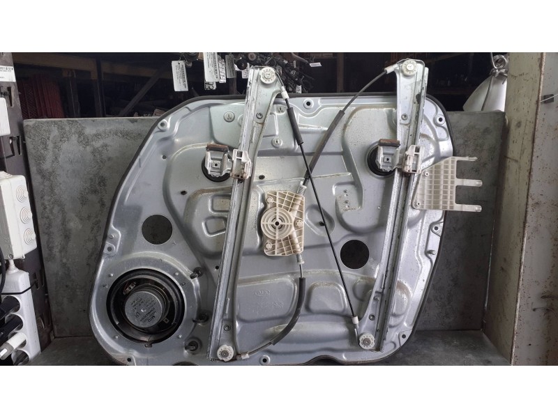Recambio de elevalunas delantero izquierdo para kia carens (un) referencia OEM IAM 824701DXXX ELECTRICO SIN MOTOR