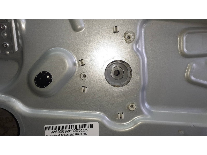 Recambio de elevalunas delantero izquierdo para kia carens (un) referencia OEM IAM 824701DXXX ELECTRICO SIN MOTOR