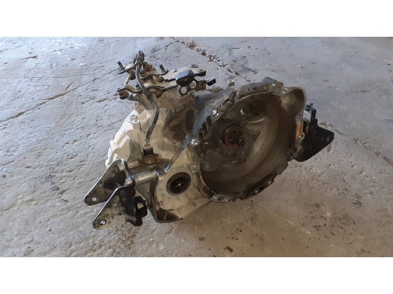 Recambio de caja cambios para kia carens (un) active referencia OEM IAM S620JC  