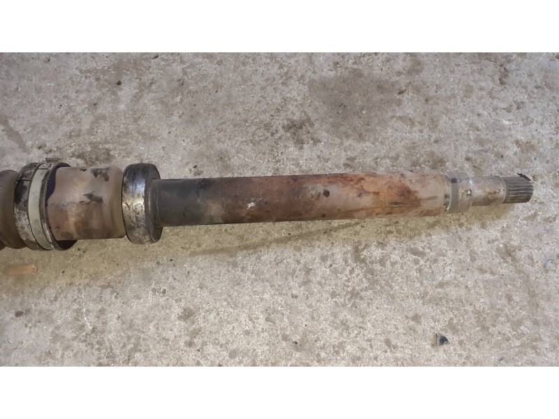 Recambio de transmision delantera derecha para ford fiesta (cb1) ambiente referencia OEM IAM 8V513B436AD  