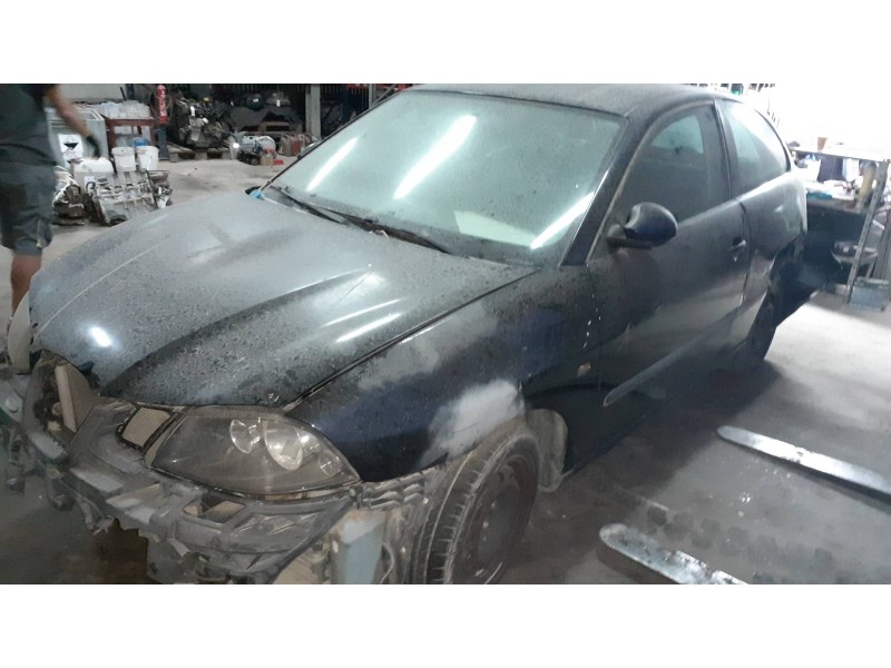 seat ibiza (6l1) del año 2008
