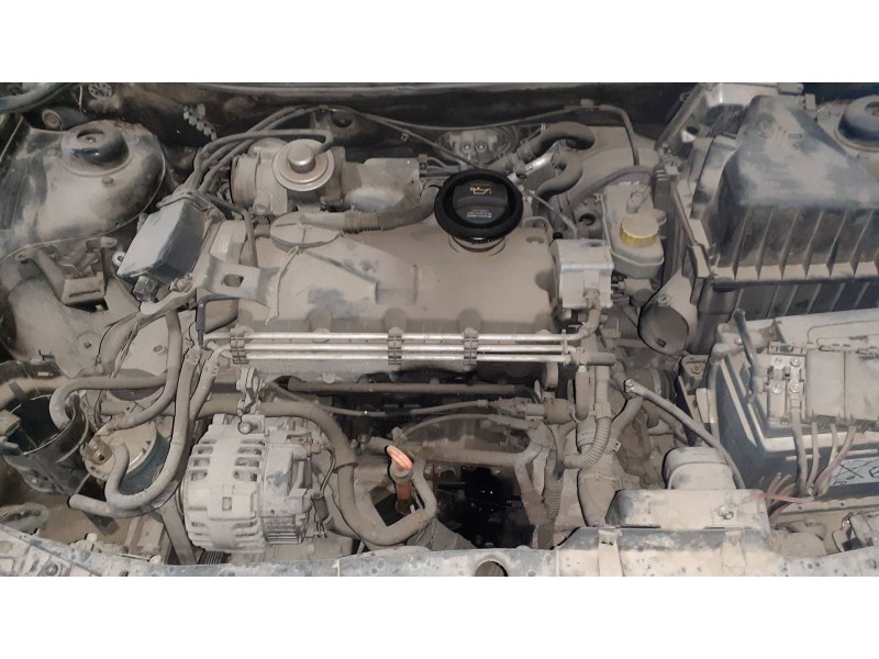 seat ibiza (6l1) del año 2008