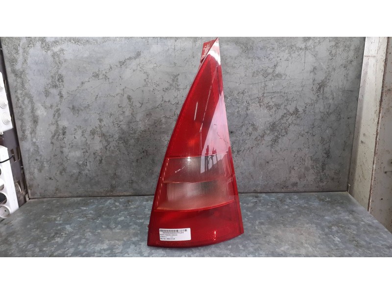 Recambio de piloto trasero derecho para citroen c3 referencia OEM IAM 085521914R  