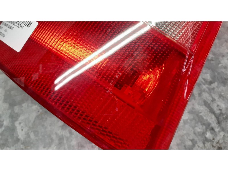 Recambio de piloto trasero derecho para citroen c3 referencia OEM IAM 085521914R  