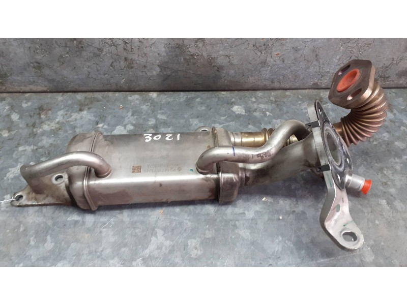 Recambio de enfriador egr para renault captur xmod referencia OEM IAM 147357324R 71560997A 