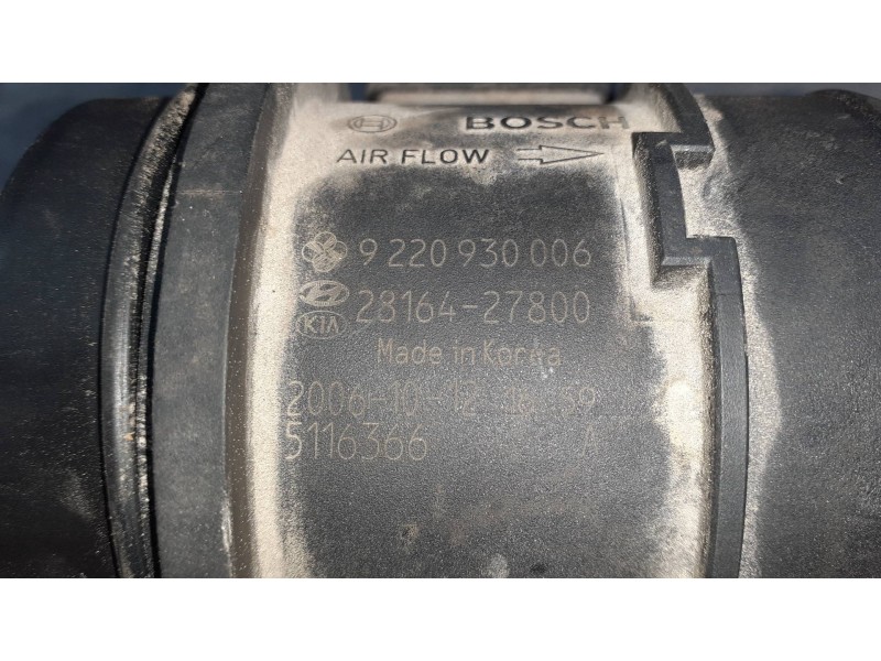 Recambio de caudalimetro para kia carens (un) referencia OEM IAM 9220930006 2816427800 BOSCH