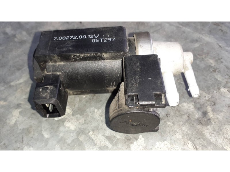 Recambio de valvula aire adicional para kia carens (un) referencia OEM IAM 70027200 06T297 
