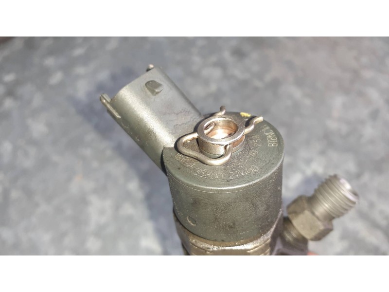 Recambio de inyector para kia carens (un) referencia OEM IAM 3380027400 BIBNC1H 