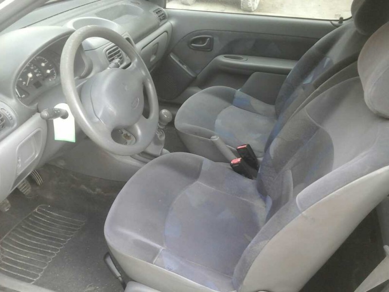 renault clio ii fase i (b/cbo) del año 1998