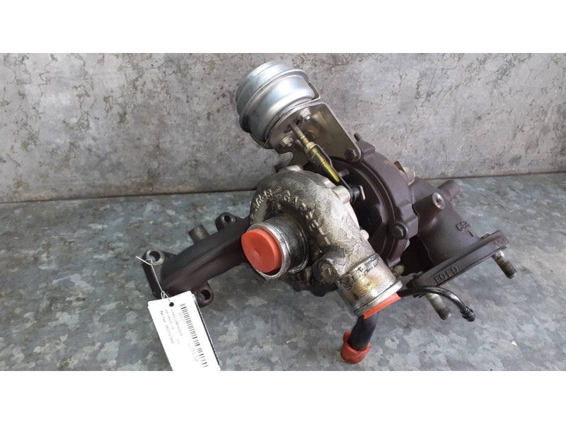 Recambio de turbocompresor para kia carens (un) referencia OEM IAM 2823127450 7576860604 