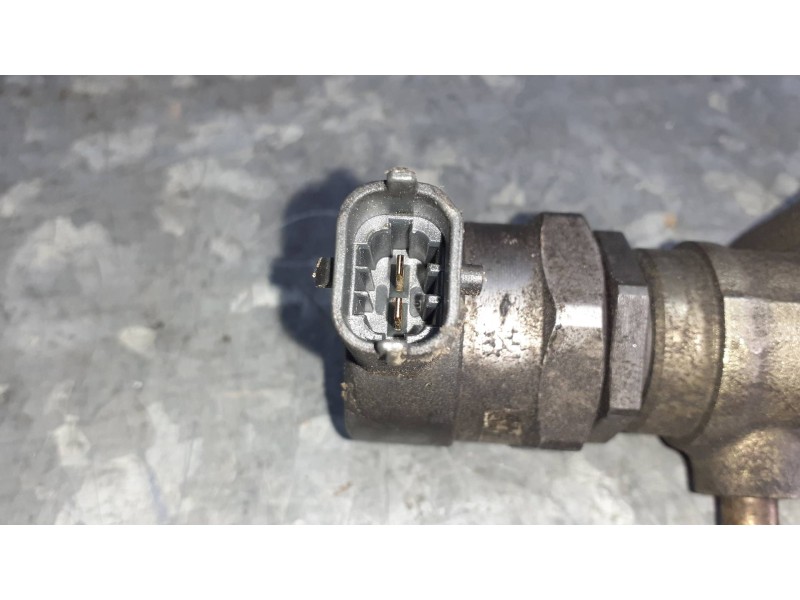 Recambio de rampa inyectora para kia carens (un) referencia OEM IAM 0445214140 3140027410 BOSCH