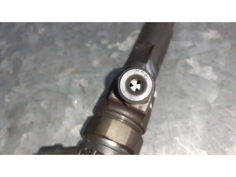 Recambio de inyector para renault captur xmod referencia OEM IAM H8201453073 0445110652 