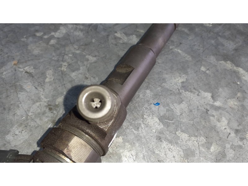 Recambio de inyector para renault captur xmod referencia OEM IAM H8201453073 0445110652 