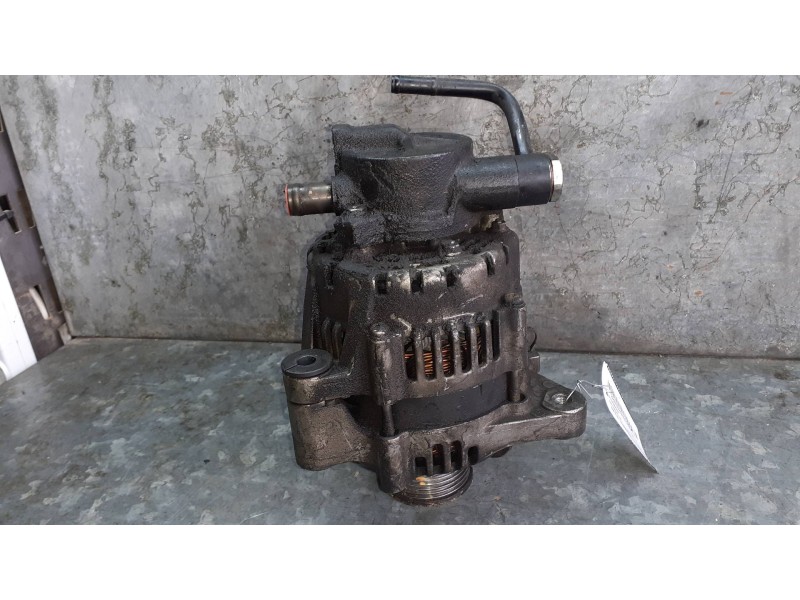 Recambio de alternador para kia carens (un) referencia OEM IAM 3730027021 021319262 DENSO
