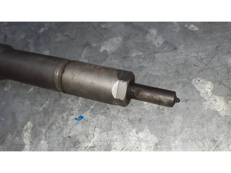 Recambio de inyector para renault captur xmod referencia OEM IAM H8201453073 0445110652 