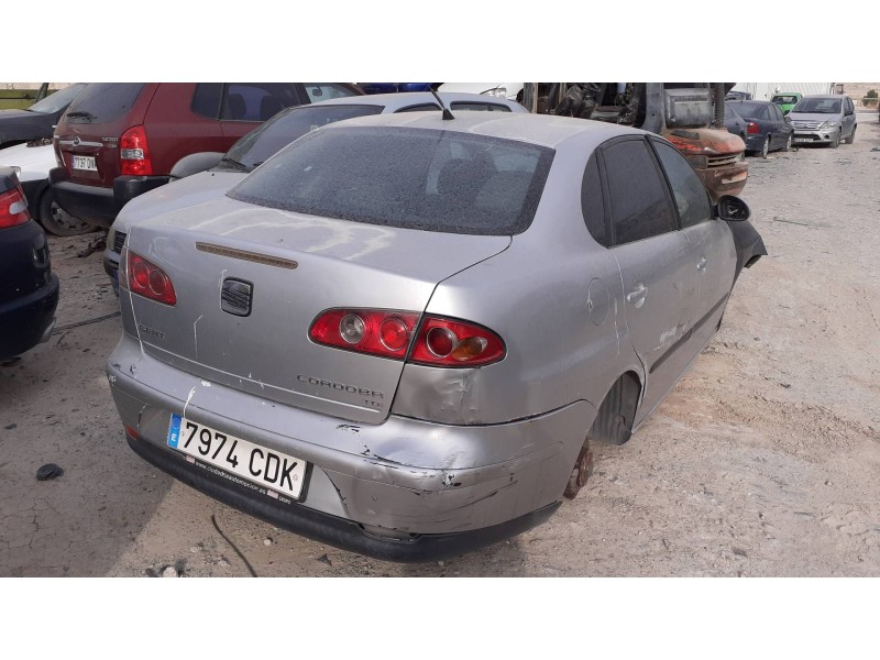 seat cordoba berlina (6k2) del año 2003