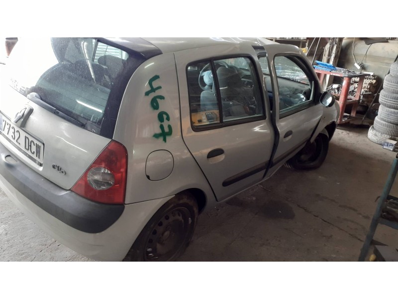 renault clio ii fase ii (b/cb0) del año 2004