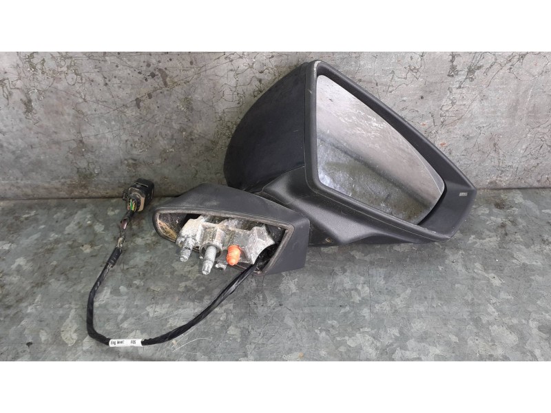 Recambio de retrovisor derecho para seat ibiza (kj1) referencia OEM IAM E9026684 ELECTRICO INTERMITENTE