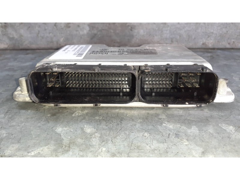 Recambio de centralita motor uce para seat ibiza (6l1) referencia OEM IAM 045906019BQ 0281012708 BOSCH