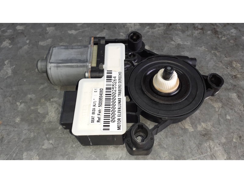 Recambio de motor elevalunas trasero derecho para seat ibiza (kj1) referencia OEM IAM 5Q0959408D 0130822694 
