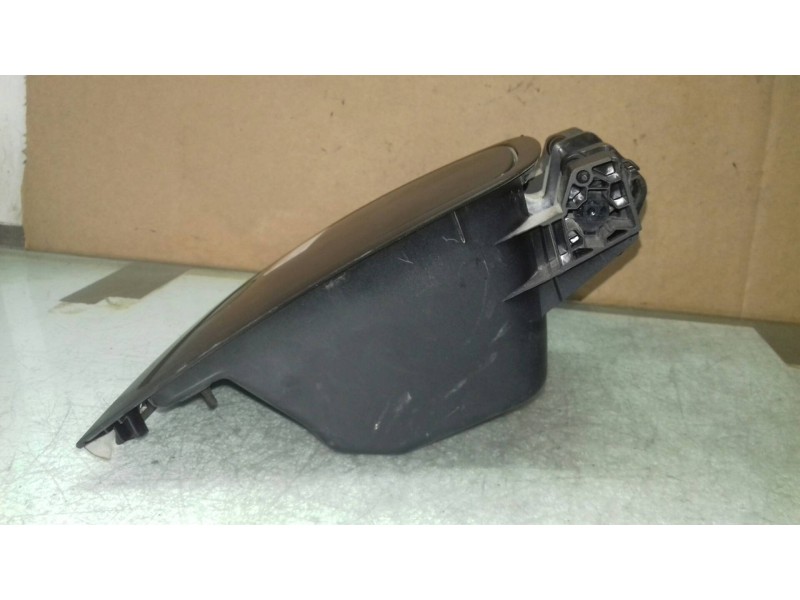 Recambio de guantera para renault captur xmod referencia OEM IAM 00227631 00227629 00230418