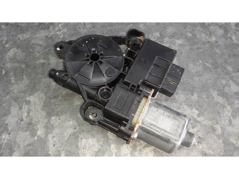 Recambio de motor elevalunas trasero izquierdo para seat ibiza (kj1) referencia OEM IAM 5Q0959407D 0130822695 