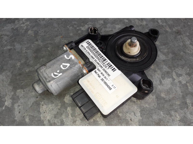 Recambio de motor elevalunas delantero derecho para seat ibiza (kj1) referencia OEM IAM 2Q1959406E 0130822064 