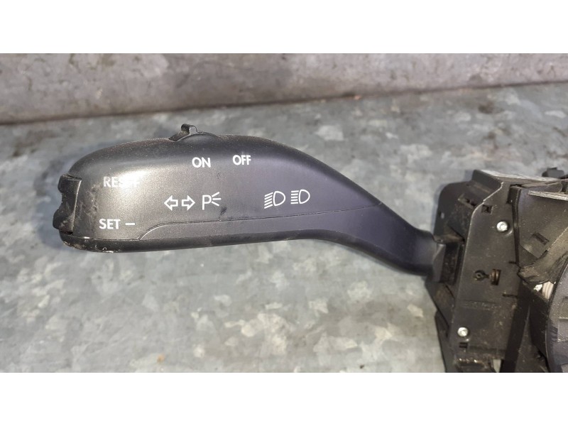 Recambio de mando multifuncion para seat ibiza (6l1) referencia OEM IAM 6Q0953503CJ 204169ATW 2833962012073