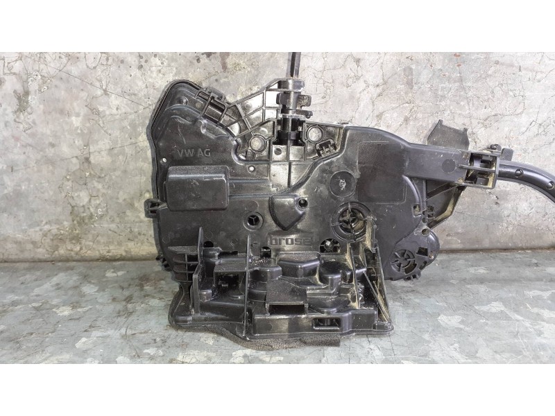 Recambio de cerradura puerta trasera derecha para seat ibiza (kj1) referencia OEM IAM 10A839016B  