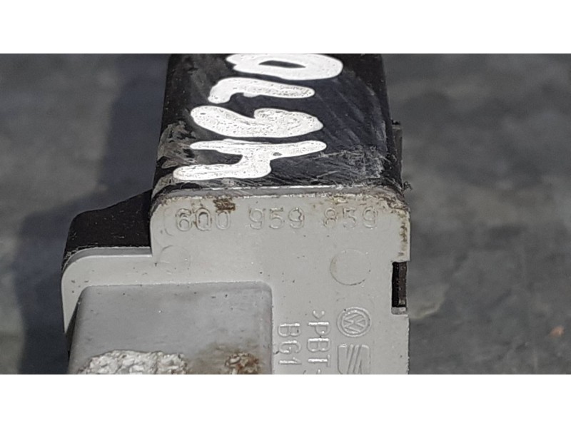 Recambio de interruptor para seat cordoba berlina (6k2) referencia OEM IAM 6Q0959859  