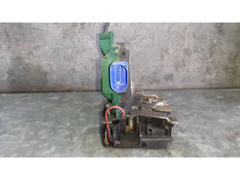 Recambio de cerradura puerta delantera izquierda para seat cordoba berlina (6k2) referencia OEM IAM 15AMC3B1837015AM  