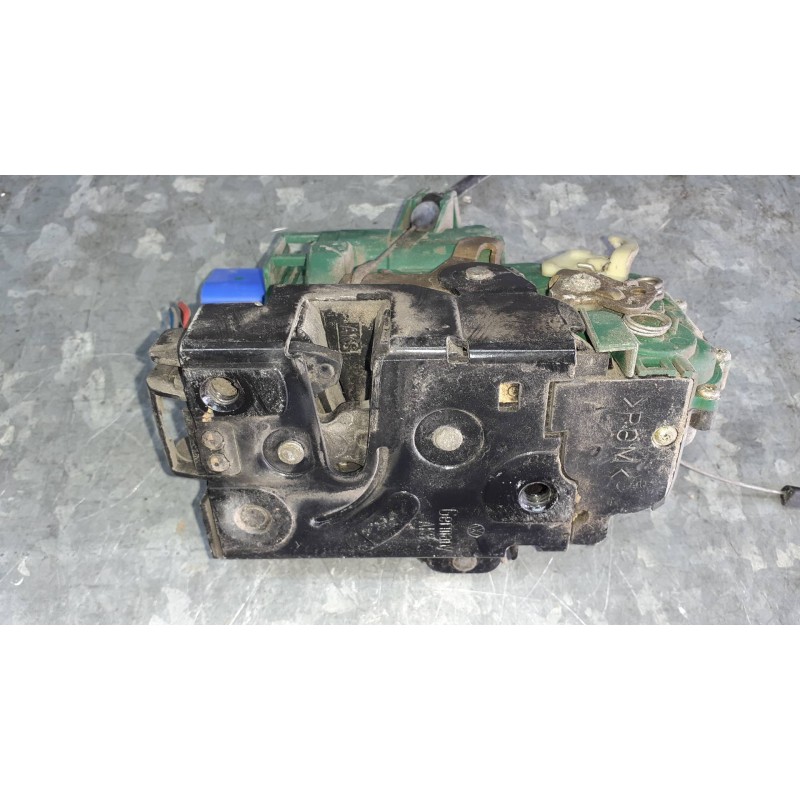 Recambio de cerradura puerta delantera derecha para seat cordoba berlina (6k2) referencia OEM IAM 3B1837016BQ 993019101 