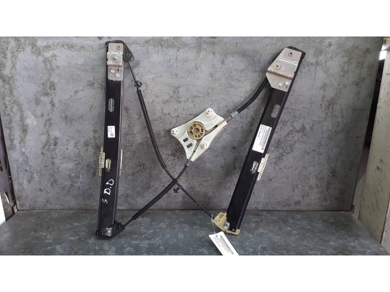 Recambio de elevalunas delantero derecho para seat ibiza (kj1) referencia OEM IAM 6F0837462C ELECTRICO SIN MOTOR