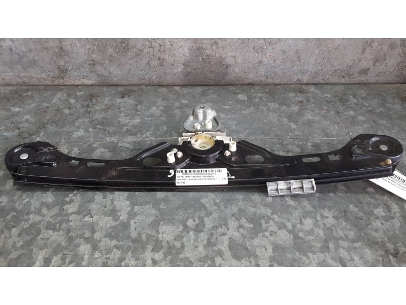 Recambio de elevalunas trasero izquierdo para mercedes-benz clase c (w203) berlina referencia OEM IAM  ELECTRICO SIN MOTOR