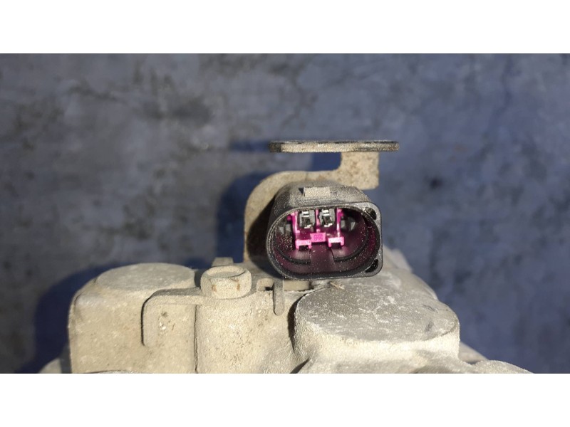 Recambio de compresor aire acondicionado para seat ibiza (6l1) referencia OEM IAM 6Q0820808D JP6SEU14CND1 4471908894