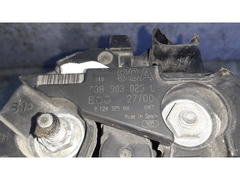 Recambio de alternador para seat cordoba berlina (6k2) referencia OEM IAM 038903023L 90A BOSCH