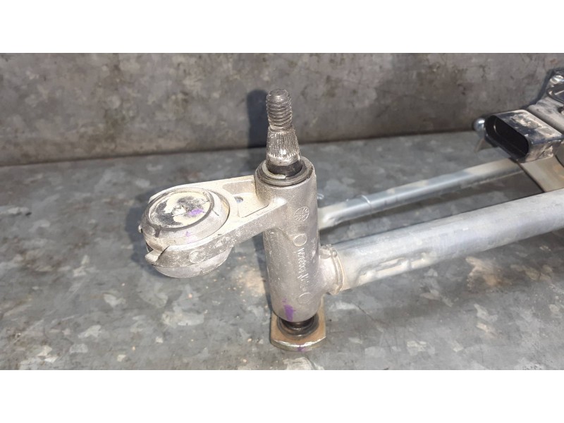 Recambio de motor limpia delantero para seat ibiza (kj1) referencia OEM IAM 6F1955113C 6F1955023L 