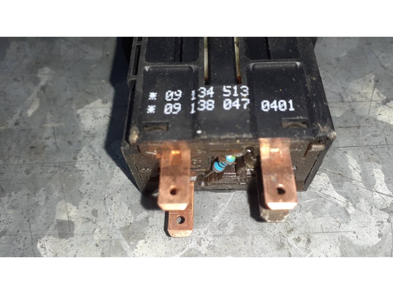 Recambio de warning para opel vectra b berlina referencia OEM IAM 09134513 09138047 