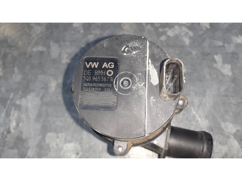 Recambio de bomba agua para seat ibiza (kj1) referencia OEM IAM 5Q0965567N  