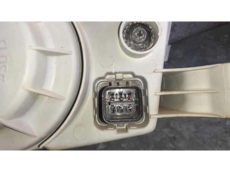 Recambio de faro derecho para hyundai accent (x3) referencia OEM IAM 9210222XXX  