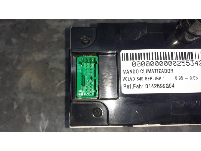 Recambio de mando climatizador para volvo s40 berlina referencia OEM IAM 0142699G04  