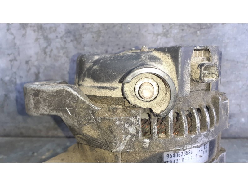 Recambio de alternador para peugeot 106 (s1) cocktail referencia OEM IAM 9640623580 1042103190  Recambio de alternador para peugeot 106 (s1) cocktail referencia OEM IAM 9640623580 1042103190