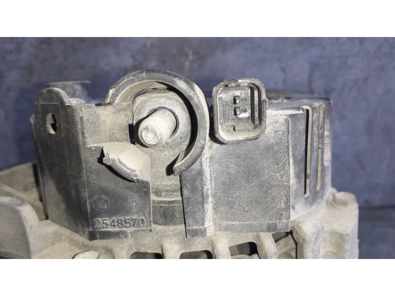 Recambio de alternador para peugeot 307 (s1) xr clim plus referencia OEM IAM 9642880080 2542793A SG9B063