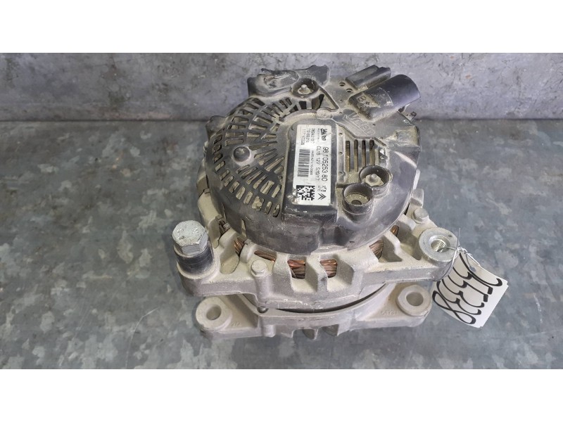 Recambio de alternador para peugeot 208 access referencia OEM IAM 9810525380 2624310C TG15S218