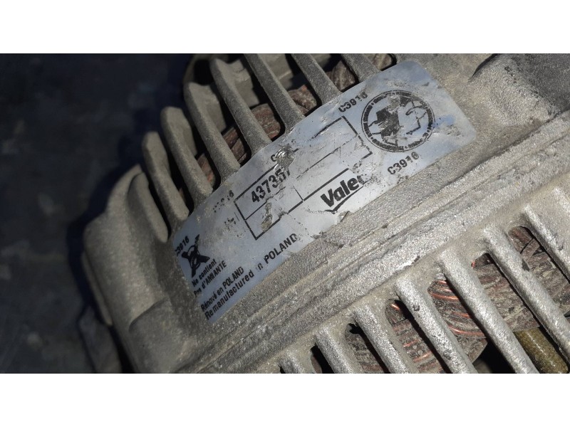 Recambio de alternador para peugeot 107 urban referencia OEM IAM 437357 VALEO 