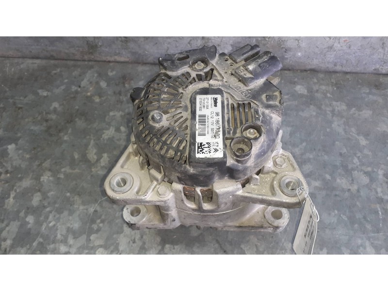 Recambio de alternador para peugeot 208 allure referencia OEM IAM 9818677280 2713135A 216041832